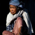 Cette femme birmane a 92 ans